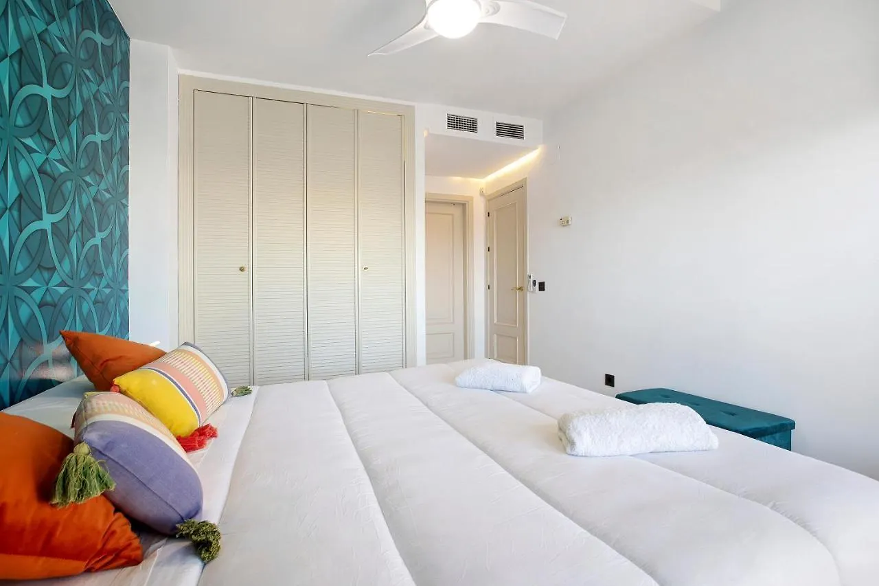 Luxury In Puerto Marina Apartment Benalmadena 0*,